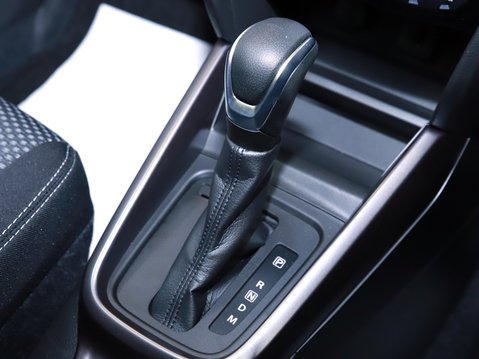 Suzuki Vitara 1.5 Hybrid Motion 5dr AGS 21