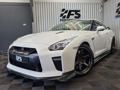 Nissan GT-R 3.8 V6 Recaro Coupe 2dr Petrol Auto 4WD Euro 6 (570 ps) 36