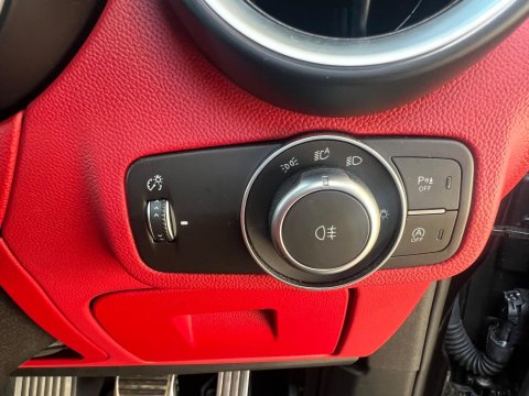 Alfa Romeo Stelvio TB VELOCE 36