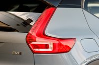 Volvo XC40 B4 R-DESIGN PRO AWD MHEV 9
