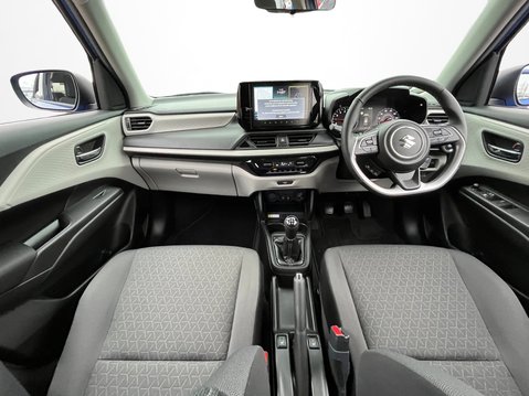 Suzuki Swift 1.2 Mild Hybrid Motion 5dr 15