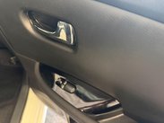 Nissan LEAF 40kWh Acenta Auto 5dr 22