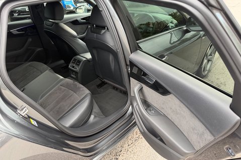 Audi A4 AVANT TDI S LINE BLACK EDITION -B&O - VIRTUAL COCKPIT -REVERSE CAMERA  29