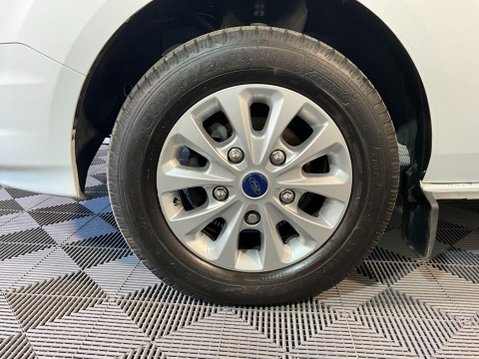 Ford Transit Custom 2.0 300 EcoBlue Limited L2 H1 Euro 6 (s/s) 5dr 9