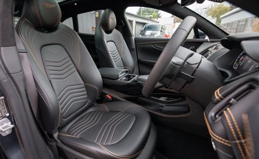 Aston Martin DBX '1913 Package' 18