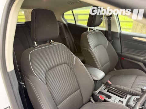 Ford Focus 1.0 Focus Titanium 5dr 23