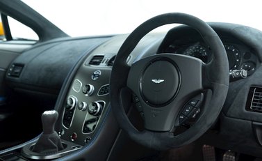 Aston Martin Vantage GT8 9