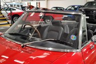 Alfa Romeo Spider 1750 VELOCE 16