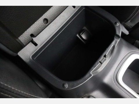 Nissan Navara 2.3 Navara Tekna dCi Auto 4WD 5dr 57
