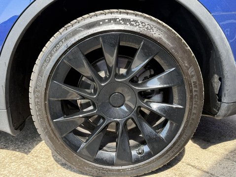 Tesla Model Y (Dual Motor) Long Range SUV 5dr Electric Auto 4WDE (384 bhp) 16