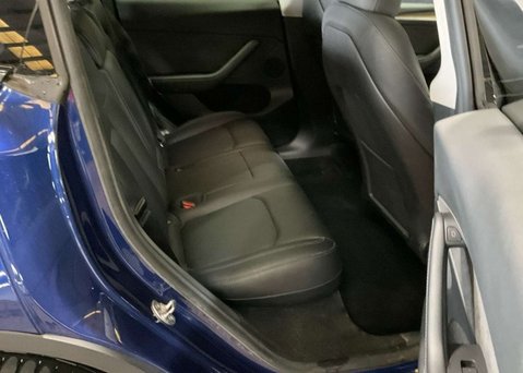 Tesla Model Y (Dual Motor) Long Range SUV 5dr Electric Auto 4WDE (384 bhp) 10