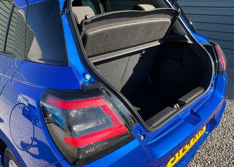 Suzuki Swift MOTION 14