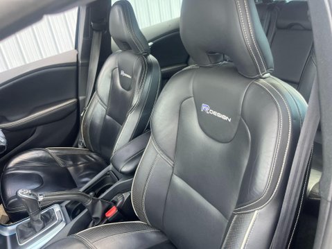 Volvo V40 1.6 D2 R-Design Lux Nav Euro 5 (s/s) 5dr 39