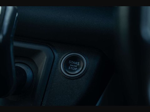 Land Rover Defender 3.0 Defender X-Dynamic S D MHEV Auto 4WD 5dr 18