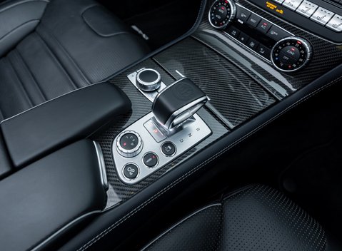 Mercedes-Benz SL Class AMG SL63 29