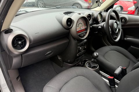Mini Countryman COOPER D - £35 ROAD TAX - HEATED SEATS - 12 MONTHS MOT -SERVICE HISTORY 23
