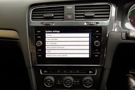 Volkswagen Golf E-GOLF 27