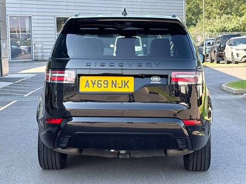 Land Rover Discovery 3.0 Discovery HSE SDV6 Auto 4WD 5dr 9