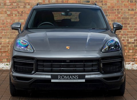 Porsche Cayenne Turbo S E-Hybrid 4