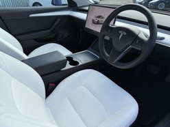 Tesla Model 3 (Dual Motor) Long Range Saloon 4dr Electric Auto 4WDE (346 ps) 2