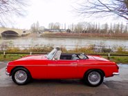 MG MGB MKII ROADSTER 39