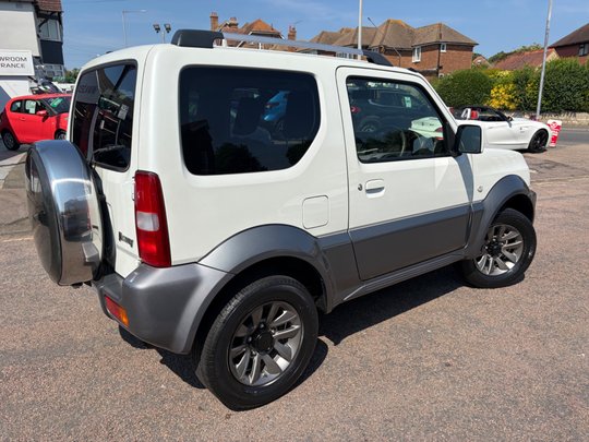 Suzuki Jimny 1.3 ADVENTURE 4X4