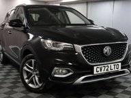 MG HS EXCLUSIVE 19