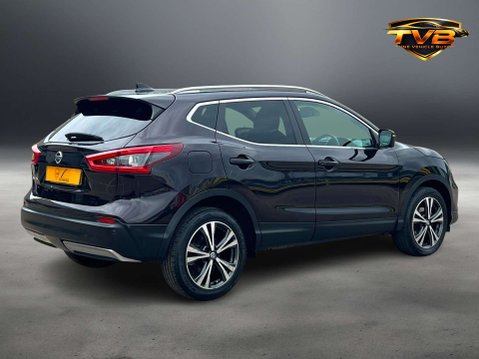 Nissan Qashqai 1.2 Qashqai N-Connecta DiG-T CVT 5dr - NATIONAL DELIVERY* 11