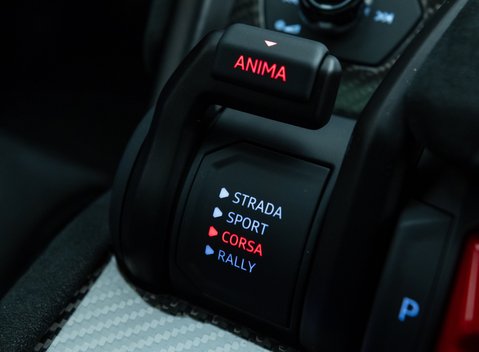 Lamborghini Urus PERFORMANTE 27