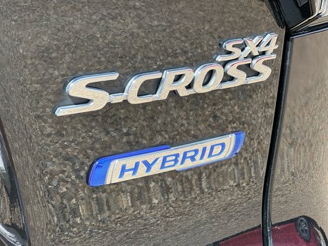 Suzuki S-Cross MOTION BOOSTERJET MHEV 20
