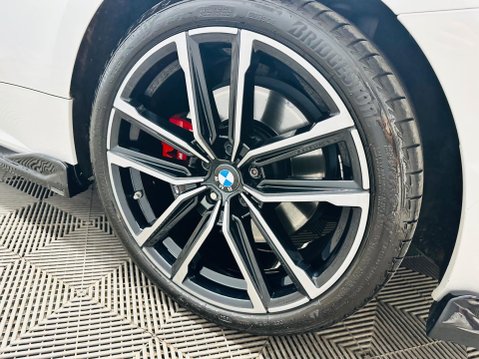 BMW 4 Series 2.0 420i M Sport Auto Euro 6 (s/s) 2dr 31