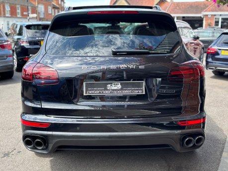 Porsche Cayenne 3.0 TD V6 Platinum Edition SUV 5dr Diesel TiptronicS 4WD Euro 6 (s/s) (262 14