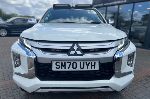 Mitsubishi L200 DI-D BARBARIAN DOUBLE CAB AUTO REAR CANOPY 4