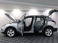 Nissan Qashqai DIG-T ACENTA PREMIUM 6