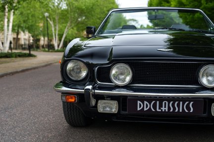 Aston Martin V8 Volante EFi 11