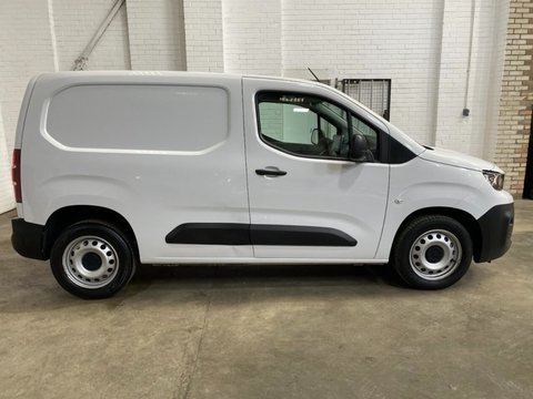 Peugeot Partner BLUEHDI PROFESSIONAL PREMIUM PLUS L1 4