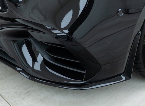 Mercedes-Benz C63 S AMG E Performance Estate Night Edition 32