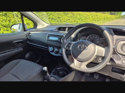 Toyota Yaris VVT-I EDITION 15