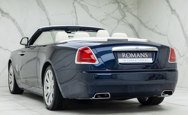 Rolls-Royce Dawn 4