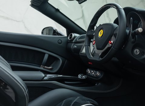 Ferrari California 30 16