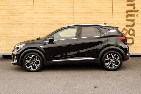 Renault Captur TECHNO E-TECH 13