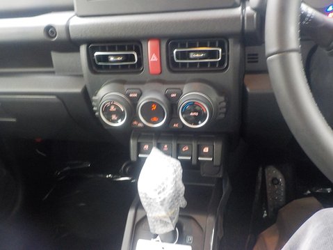 Suzuki Jimny NOMADE 1.5 FC AUTO 4WD ALLGRIP 5 Door 2026 Model 32