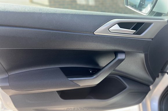 Volkswagen Polo SE TSI DSG AUTOMATIC 5 DOOR 28