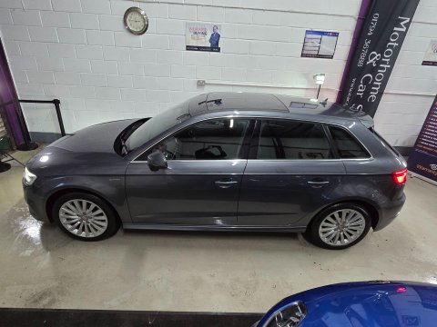 Audi A3 1.4 TFSI e-tron Sportback e-S Tronic Euro 6 5dr 8.8kWh 6