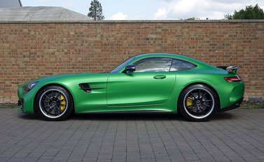 Mercedes-Benz AMG GT R GT R 4