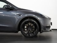 Tesla Model Y (Dual Motor) Long Range SUV 5dr Electric Auto 4WDE (384 bhp) 32