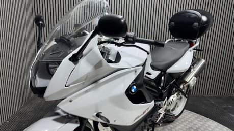 BMW F800 2013 ONLY 25K NEW MOT VERY CLEAN SPORTS TOURER 800CC 24