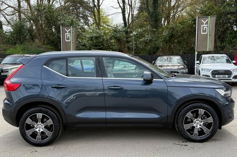 Volvo XC40 B4 INSCRIPTION MHEV 4