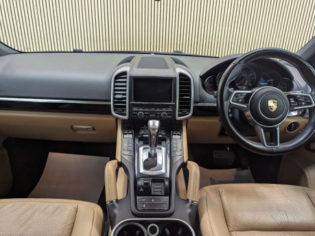 Porsche Cayenne 3.0 Cayenne V6 D Tiptronic S 4WD 5dr 54