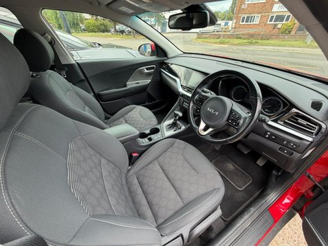 Kia Niro 1.6 GDi 2 DCT Euro 6 (s/s) 5dr 2